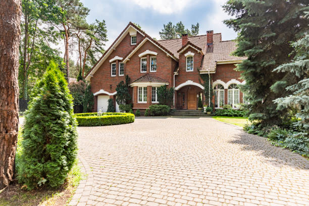 Reasons to Select Us for Your Driveway Paving Requirements in Biloxi, MS